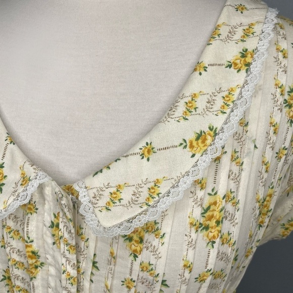 Betsey Johnson Vintage Dress Yellow Floral Prairie Black Label Size 4 - Picture 9 of 15